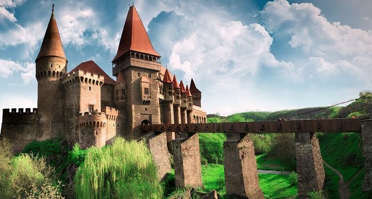 corvin castle romania