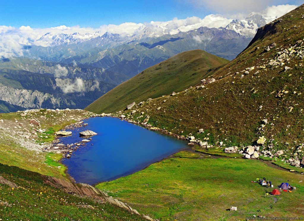 udziro lake hike georgia